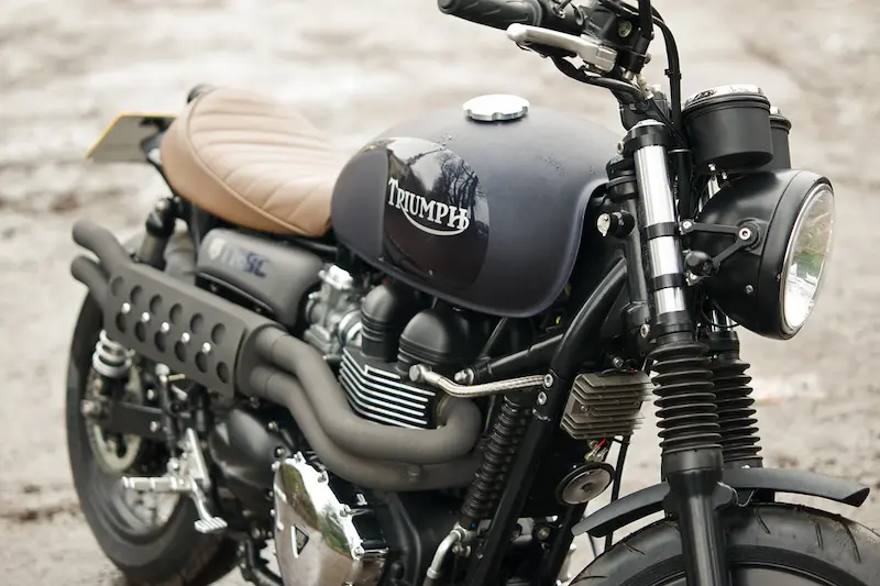 motor besar triumph